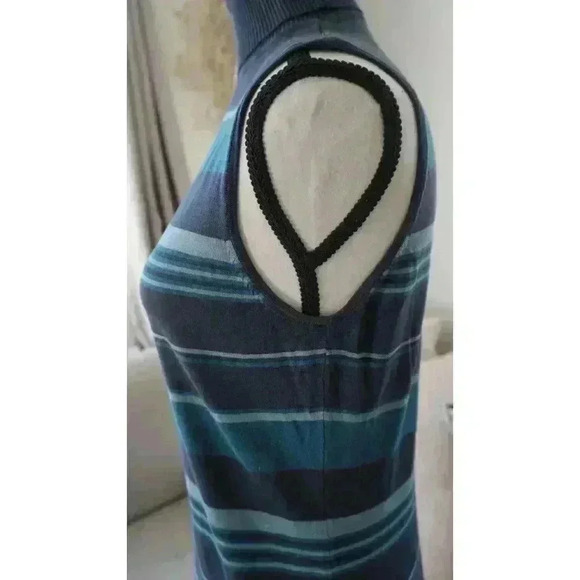 Rafaella Sleeveless Turtleneck Sweater - Striped Pattern in Blue & Gray, Size M - Picture 5 of 13